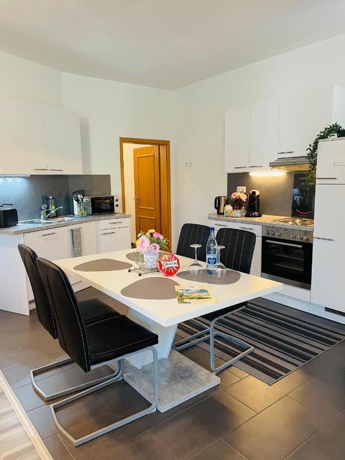 Ferienwohnung Marina An Der Romantischen Strasse Weikersheim Eksteriør billede