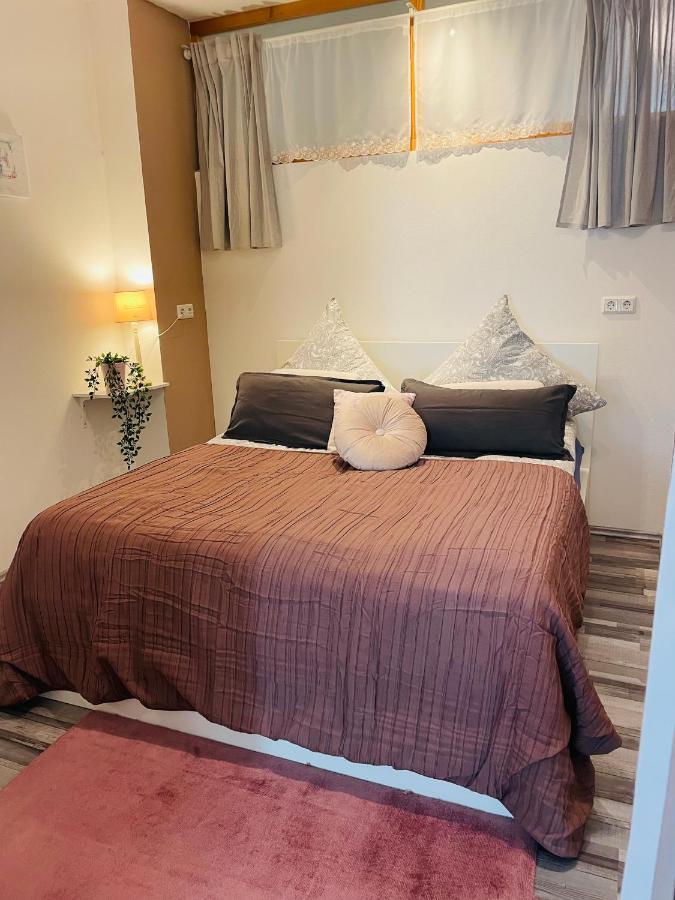Ferienwohnung Marina An Der Romantischen Strasse Weikersheim Eksteriør billede